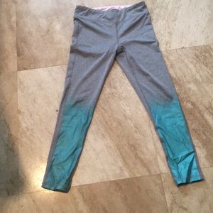 Gray and blue leggings! (Size Child Medium)